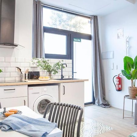 Al5 Seaside Bliss-Stylish Loft Steps From Malvarrosa Valencia Ngoại thất bức ảnh