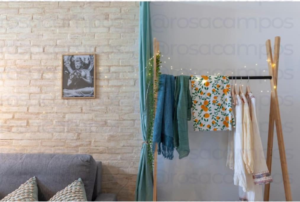 Al5 Seaside Bliss-Stylish Loft Steps From Malvarrosa Valencia Ngoại thất bức ảnh